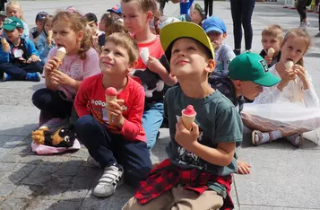 Masz Głos w Chełmnie. Happening przed ratuszem [fot. Agnieszka Waszkiewicz]