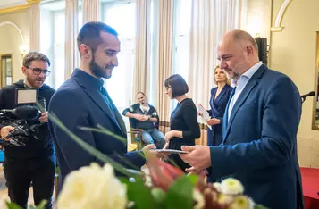 Wręczenie nagród z okazji Dnia Teatru, fot. Szymon Zdziebło/tarantoga.pl dla UMWKP