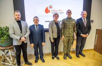 Spotkanie z honorowymi dawcami krwi fot. Andrzej Goiński UMWKP