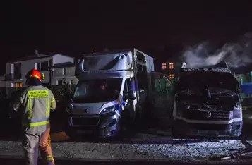 Nocny pożar na ul. Wałowej w Chełmnie/ Fot. Pitrex