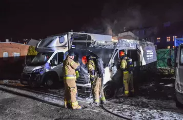 Nocny pożar na ul. Wałowej w Chełmnie/ Fot. Pitrex