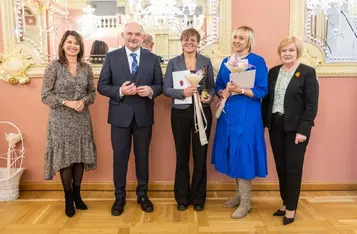 Uroczystość wręczenia nagród Stalowy Anioł, fot. Szymon Zdziebło/tarantoga.pl dla UMWKP