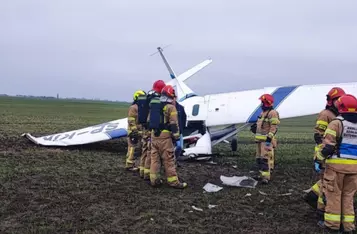 Wypadek awionetki w Watorowie pod Chełmnem/ Fot. KP PSP Chełmno