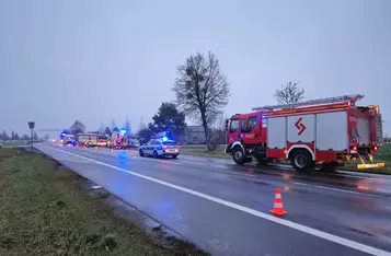 Na DK 91 pod Chełmnem zderzyły się trzy auta/ Fot. KP PSP Chełmno
