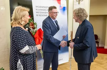 Wręczenie nagród dla działaczy kultury, fot. Andrzej Goiński/UMWKP