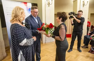 Wręczenie nagród dla działaczy kultury, fot. Andrzej Goiński/UMWKP