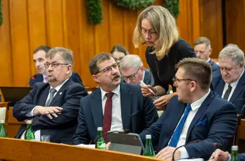 Sesja budżetowa sejmiku województwa, fot. Andrzej Goiński/ UMWKP