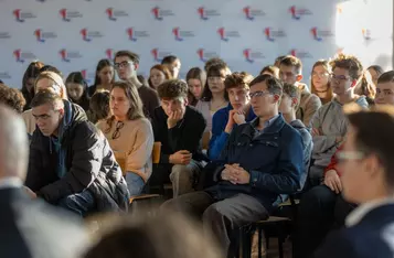 Spotkanie w sprawie uruchomienia naboru wniosków w LGD adresowanego do klubów młodzieżowych, fot. Mikołaj Kuras dla UMWKP