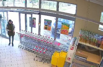 Złodzieje okradli market i drogerię w Świeciu/ Fot. KPP Świecie