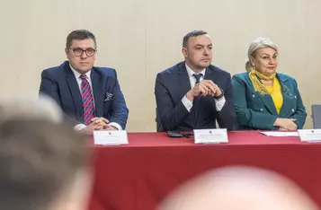 Ceremonia wręczenia umów FEdKP, fot. Szymon Zdziebło/tarantoga dla UMWKP