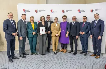 Ceremonia wręczenia umów FEdKP, fot. Szymon Zdziebło/tarantoga dla UMWKP