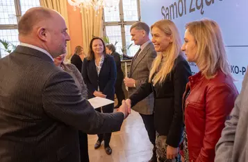 Wręczenie nominacji członkom Europejskiego Korpusu Radnych fot. Mikołaj Kuras dla UMWKP