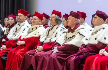 Święto Uniwersytetu Mikołaj Kopernika w Toruniu, fot. Szymon Zdziebło/tarantoga.pl dla UMWKP