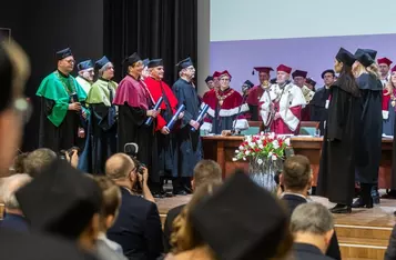 Święto Uniwersytetu Mikołaj Kopernika w Toruniu, fot. Szymon Zdziebło/tarantoga.pl dla UMWKP