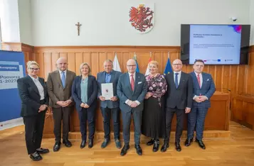 Wręczenie umów o finansowanie projektów środkami FEdKP, fot. Mikołaj Kuras dla UMWKP