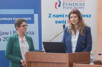 Uroczystość przekazania umowy, fot. Mikołaj Kuras dla UMWKP