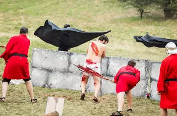 Misterium Męki Pańskiej w Dolinie Śmierci, fot. Tomasz Czachorowski/eventphoto.com.pl dla UMWKP