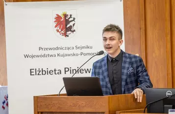 Finał Regionalnego Konkursu Wiedzy o Samorządzie Terytorialnym dla uczniów szkół ponadpodstawowych, fot. Andrzej Goiński/UMWKP