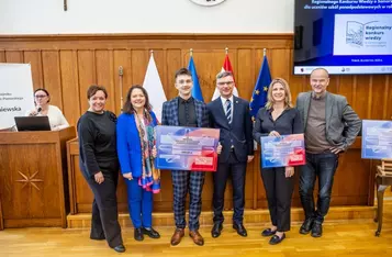 Finał Regionalnego Konkursu Wiedzy o Samorządzie Terytorialnym dla uczniów szkół ponadpodstawowych, fot. Andrzej Goiński/UMWKP