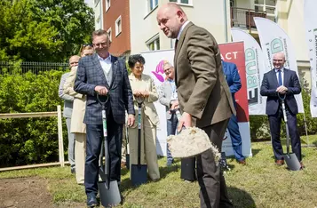 Pierwsza łopata pod budowę nowego segmentu diagnostycznego WSD, fot. Tomasz Czachorowski/eventphoto dla UMWKP