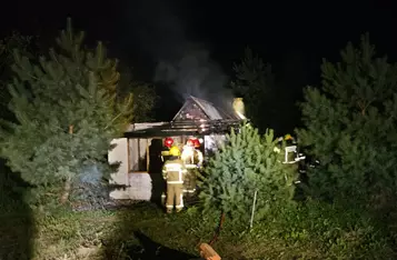 Pożar domu w Bieńkówce w gminie Chełmno/ Fot. OSP Bieńkówka