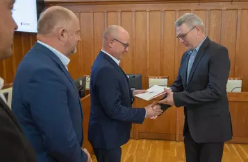 Ceremonia wręczenia umów FEdKP, 28 sierpnia 2025, fot. Mikołaj Kuras dla UMWKP