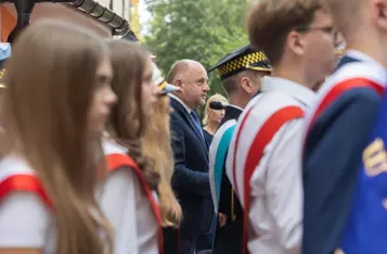 Odsłonięcie tablicy poświęconej prof. Wilhelminie Iwanowskiej, fot. Mikołaj Kuras dla UMWKP