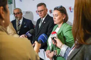 Briefing prasowy przed inauguracyjnym posiedzeniem Rady Rozwoju, fot. Szymon Zdziebło/tarantoga dla UMWKP