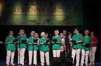 Chełmiński Przegląd Artystycznych Zespołów Klubów Seniora „Złoty Jesienny Liść”/ Fot. Pitrex