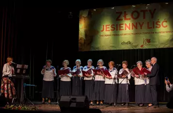 Chełmiński Przegląd Artystycznych Zespołów Klubów Seniora „Złoty Jesienny Liść”/ Fot. Pitrex