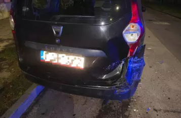 W Chełmnie kobieta rozbiła trzy auta/ Fot. KPP Chełmno