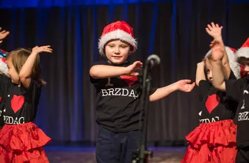 Charytatywny koncert dla Leny i Elizy w kinotatrze Rondo
