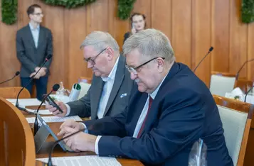 Sesja budżetowa sejmiku województwa, 19 grudnia 2025, fot. Szymon Zdziebło/tarantoga dla UMWKP