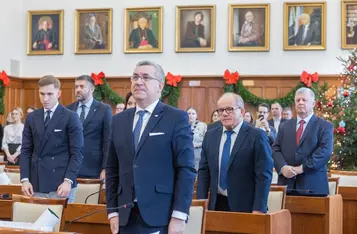 Sesja budżetowa sejmiku województwa, 19 grudnia 2025, fot. Szymon Zdziebło/tarantoga dla UMWKP
