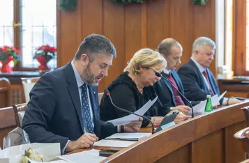 Sesja budżetowa sejmiku województwa, 19 grudnia 2025, fot. Szymon Zdziebło/tarantoga dla UMWKP