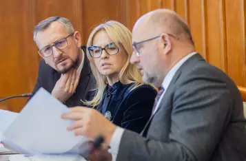 Sesja budżetowa sejmiku województwa, 19 grudnia 2025, fot. Szymon Zdziebło/tarantoga dla UMWKP