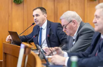 Sesja budżetowa sejmiku województwa, 19 grudnia 2025, fot. Szymon Zdziebło/tarantoga dla UMWKP