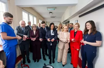 Ceremonia otwarcia zmodernizowanego oddziału intensywnego nadzoru neurologicznego w Szpitalu Biziela, fot. Tomasz Czachorowski/eventphoto dla UMWKP