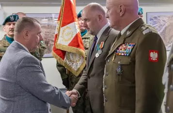 Ceremonia podpisania porozumienia w sprawie powołania uczelni wojskowej w Toruniu, fot. Mikołaj Kuras dla UMWKP