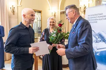Nagrody z okazji Międzynarodowego Dnia Teatru, fot. Szymon Zdziebło/tarantoga.pl dla UMWKP