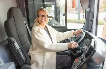 Odbiór nowych autobusów Kujawsko-Pomorskiego Transportu Samochodowego, fot. Andrzej Goiński/UMWKP