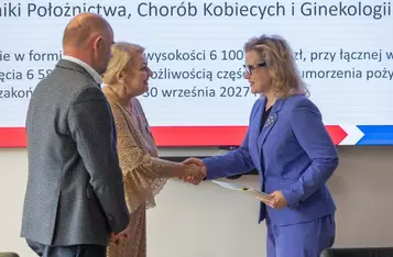 Wręczenie umów pożyczek pomocowych KPFR, fot. Mikołaj Kuras dla UMWKP