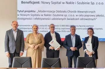 Wręczenie umów pożyczek pomocowych KPFR, fot. Mikołaj Kuras dla UMWKP