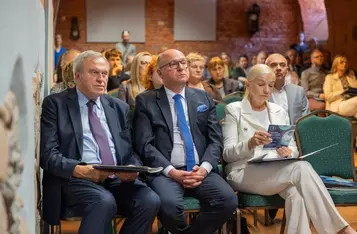 Konferencja podsumowująca pakiet zakupów WSS we Włocławku, fot. Mikołaj Kuras dla UMWKP