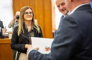 Uroczystość wręczenia umów, fot. Szymon Zdziebło/tarantoga dla UMWKP