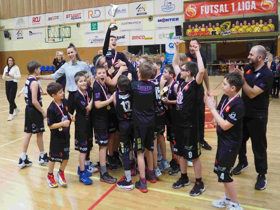 Turniej Świecie Basket CUP 2024 należał do młodych koszykarzy z ŚKK Świecie/ Fot. AW