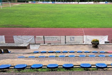 Chełmno dostanie pieniądze na remont stadionu. Czy w końcu będą nowe trybuny?