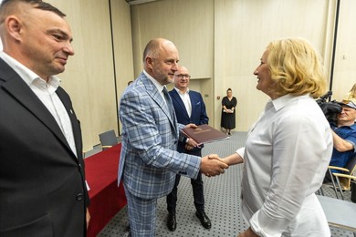 Pięć milionów złotych na biznes ekologię i rekreację [LISTA PROJEKTÓW, ZDJĘCIA]