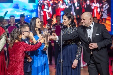 XIII Marszałkowski Bal Dobroczynny. Spełnią się marzenia dzieci [ZDJĘCIA]