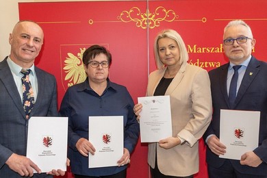 Europejski Korpus Radnych: uczyć się, podglądać, sprawdzać [ZDJĘCIA]
